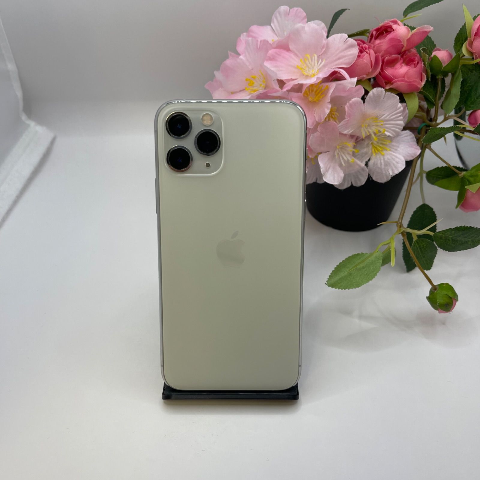 中古 iPhone 11Pro 256GB シルバー SIMフリー