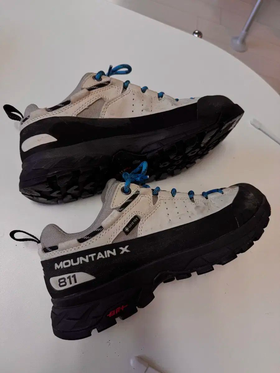Kolon Sport コーロンスポーツ トレッキングシューズ ＃ 811 240