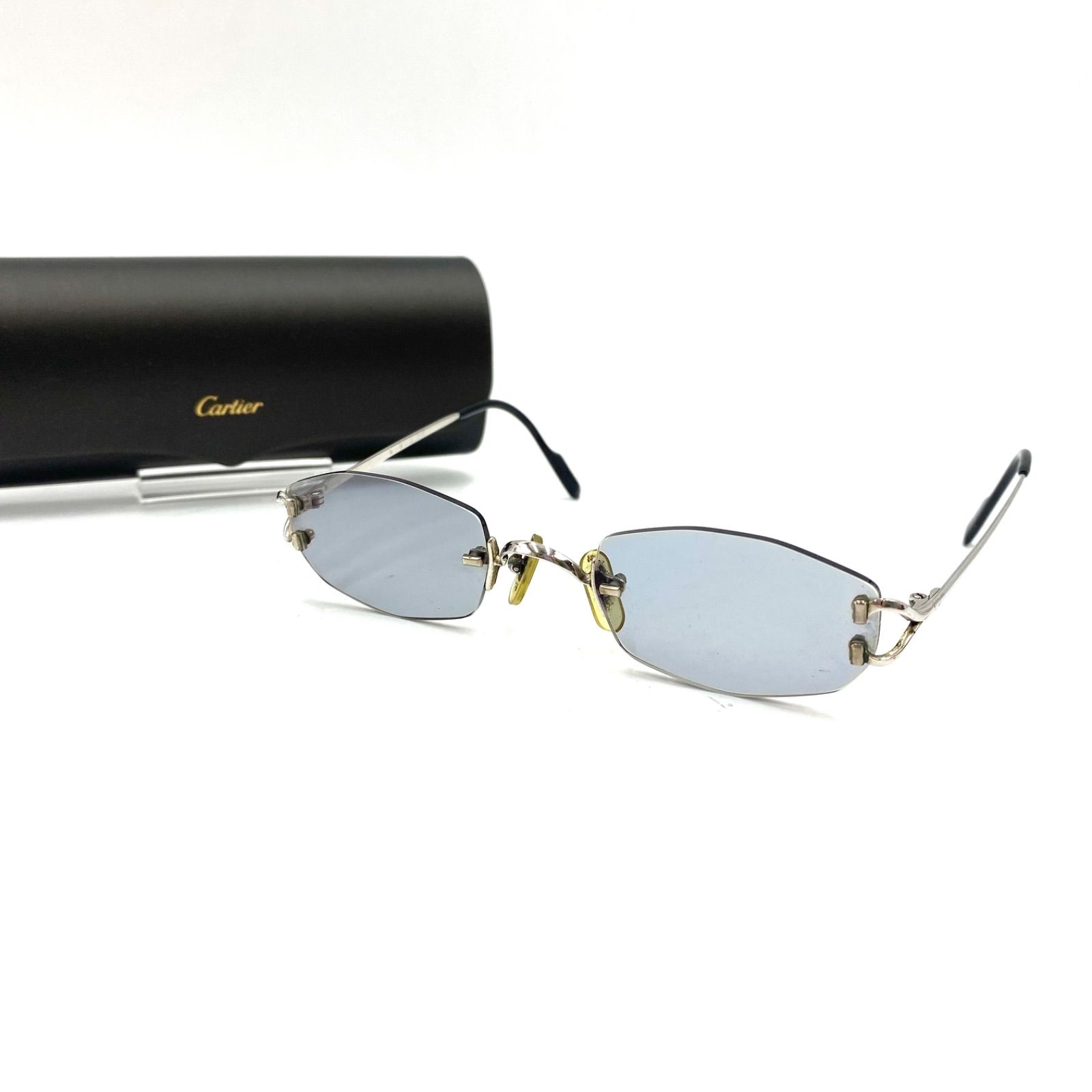 カルティエ　サングラス　リムレス カルティエ、リムレスサングラスをカスタムできるビスポーク
