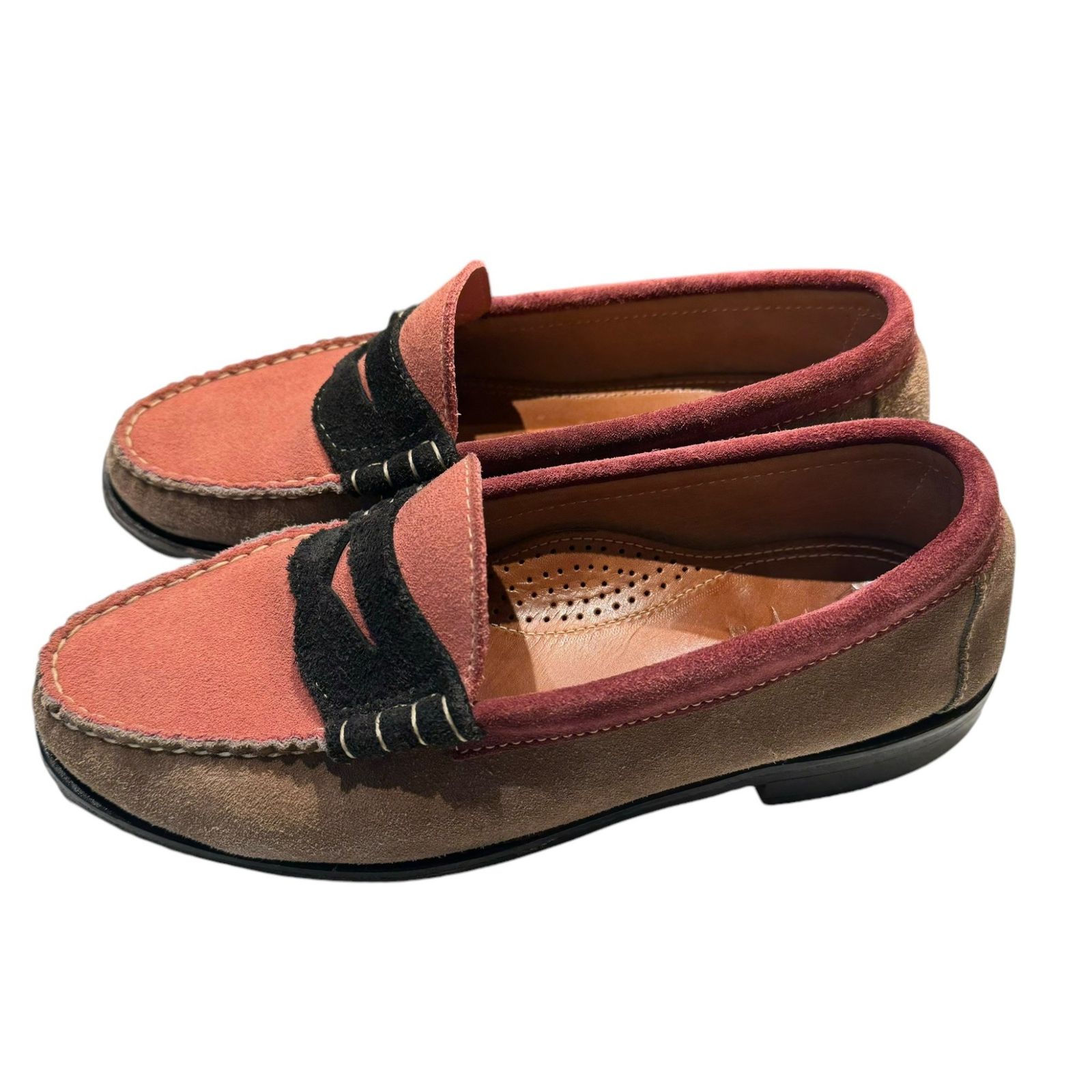 ノア Suede