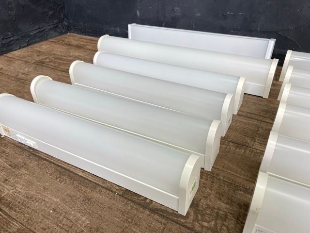 LED照明器具 12本セット