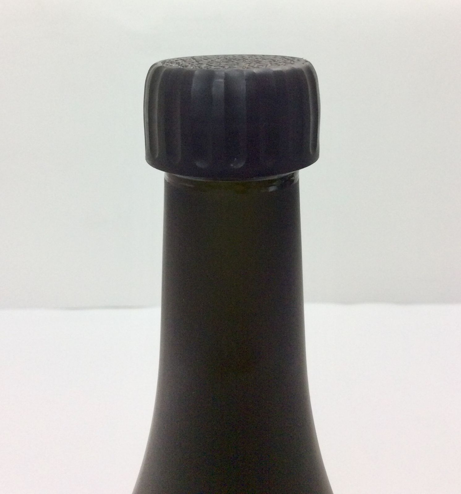 未開栓/古酒】本場泡盛 戯れる獅子 720ml 28度 比嘉酒造(現 未開栓/古酒】本場泡盛 戯れる獅子 720ml 28度 比嘉酒造(現