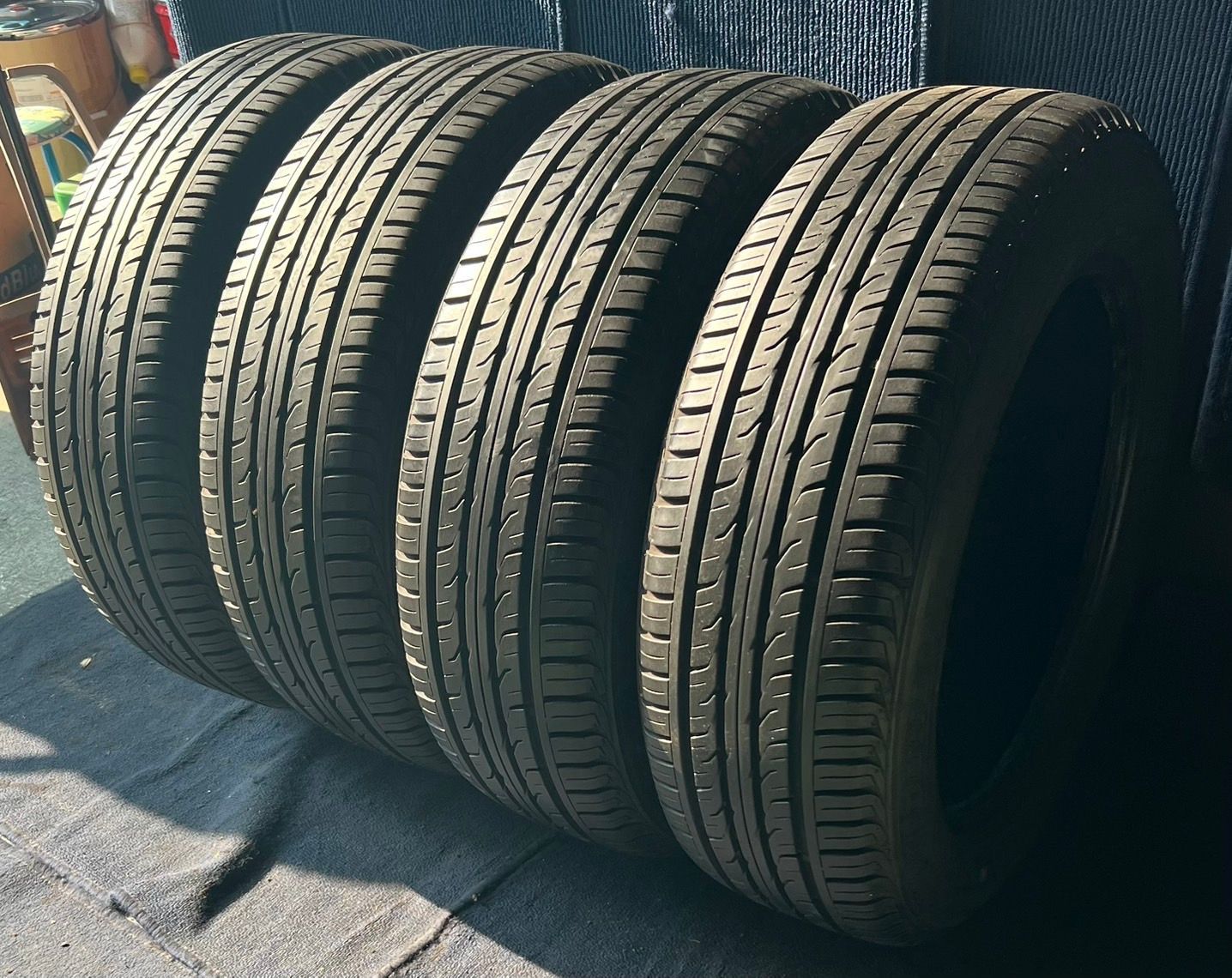 造 溝9～9.5分山 DUNLOP GRANDTREK PT3 4本 225|60R18 ASP2717