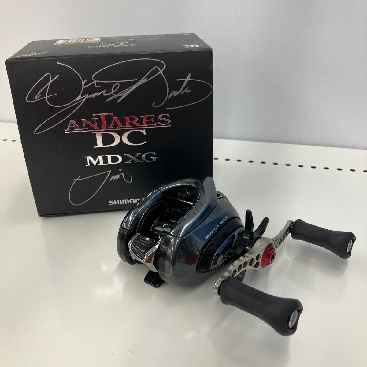 釣り用品 リール ベイトリール SHIMANO 03874 キズ有 村田基サイン入り