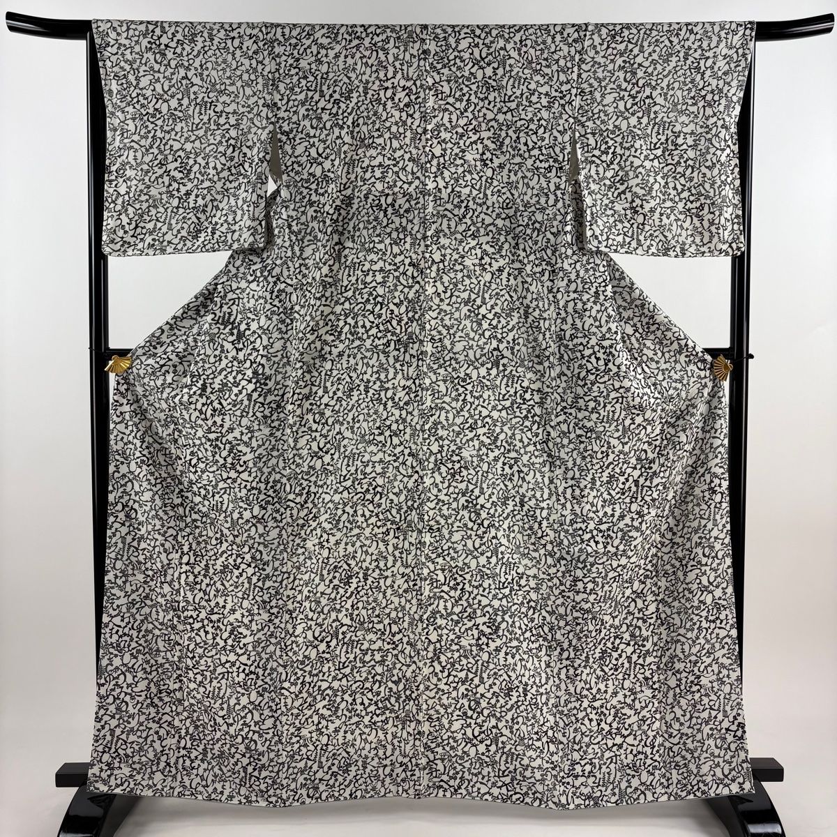 小紋 身丈165cm 裄丈65.5cm M 袷 吉兵衛 証紙 文字紋 松竹梅 ぼかし 灰白 正絹 秀品