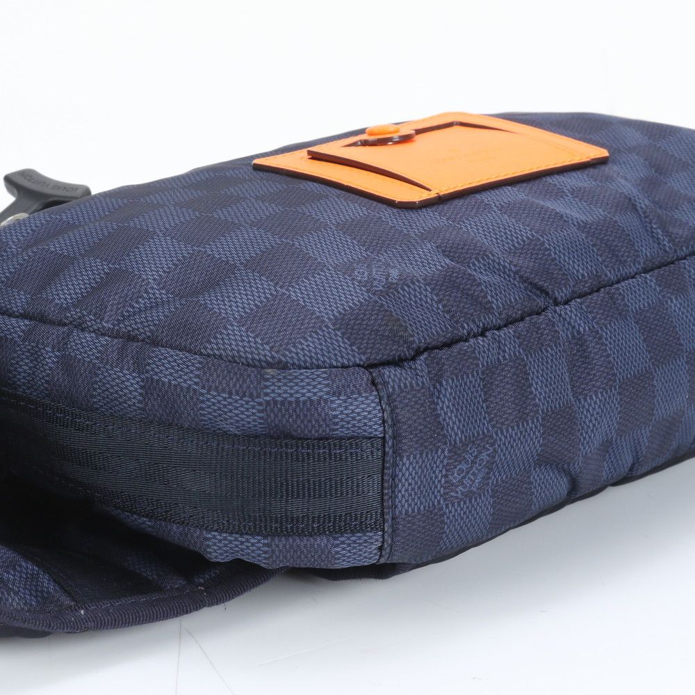 ボディバッグ ボディ