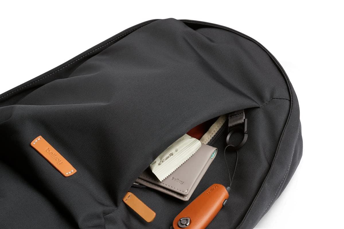 Backpack 容量20リットル 15インチのノートPC Classic - Bellroy Slate NEXPOTALLINN_EU
