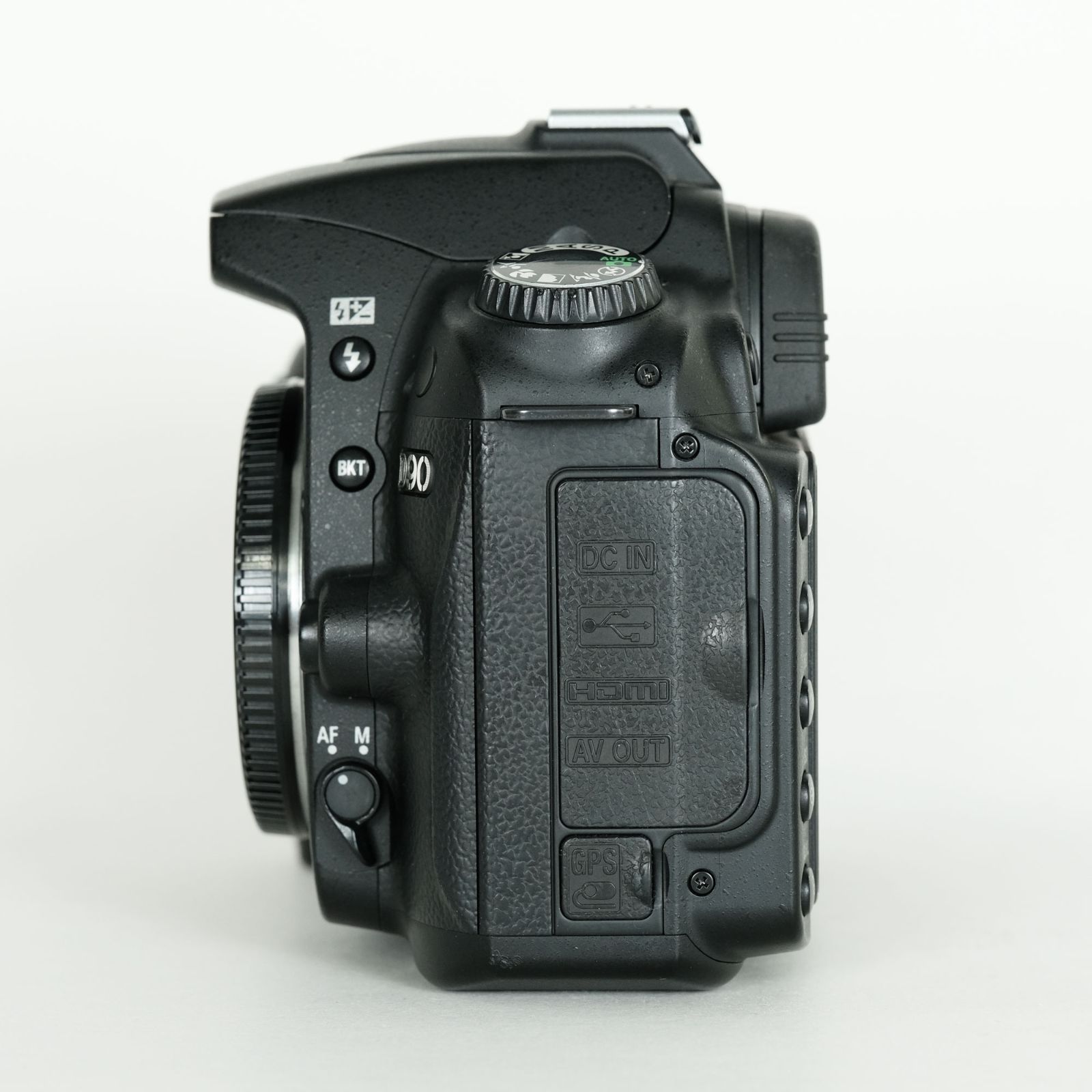 ジャンク品｜シャッター数10,489回] Nikon D90 / ニコンFマウント