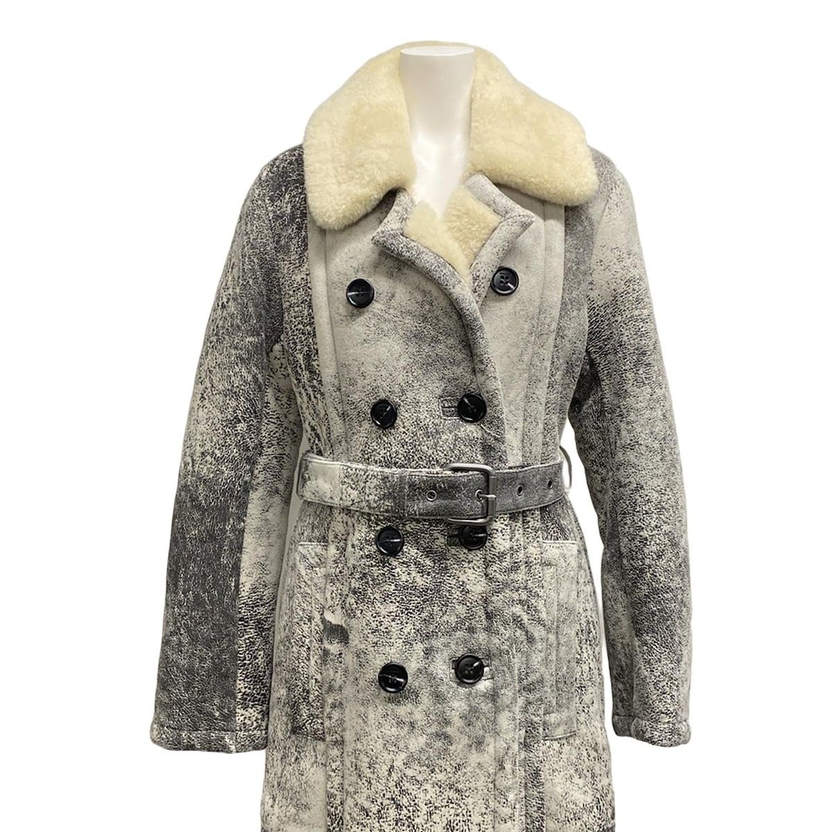 ライトグレー×黒×アイボリー 長袖