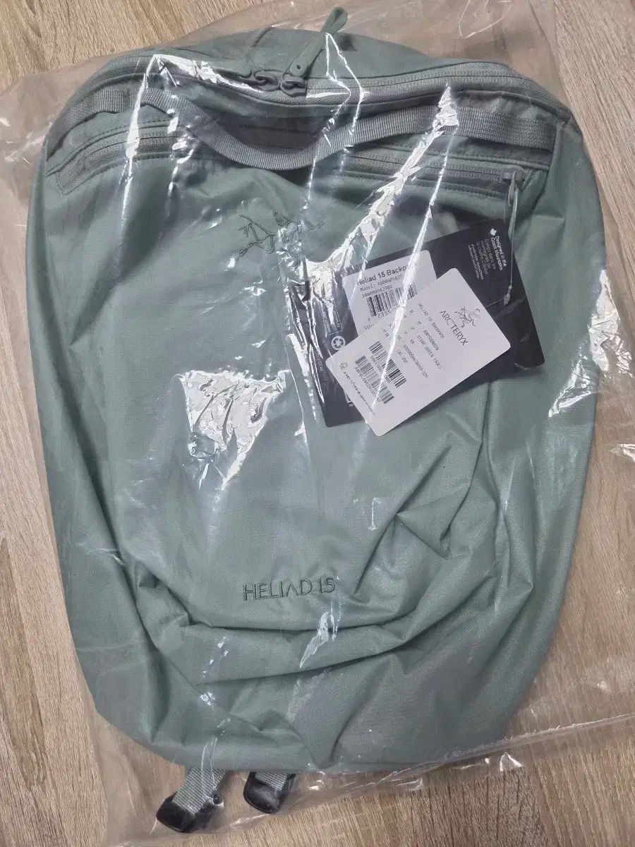 新品未開封　アークテリクス ヒリアド 15 バックパック ミントグリーン 6/3発売｜ARC'TERYX Heliad 15 Backpack 4colors｜抽選/販売