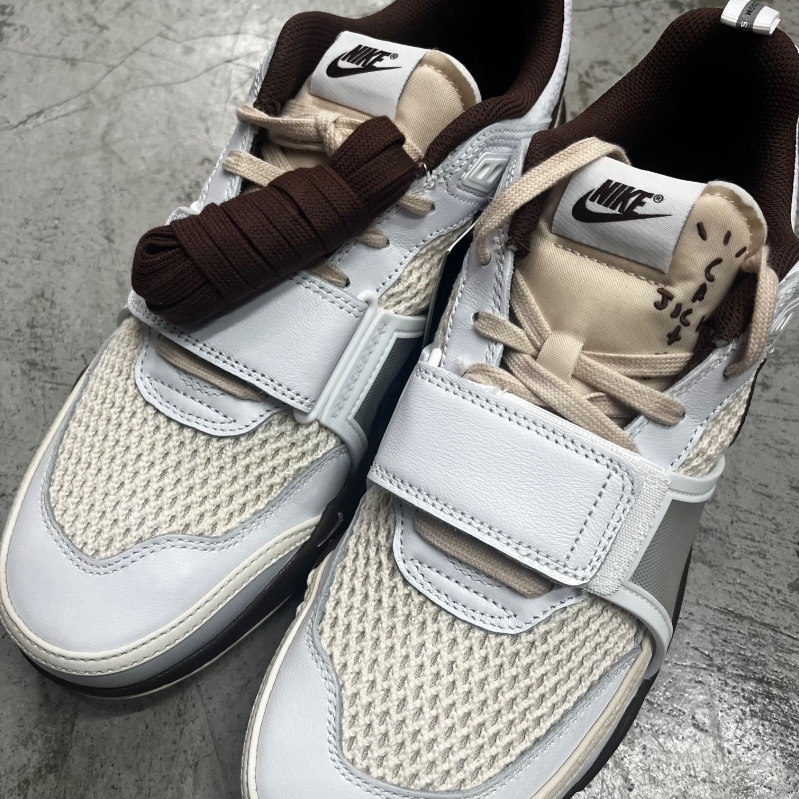 未使用品 国内正規 Travis Scott NIKE Zoom Field Jaxx ズーム