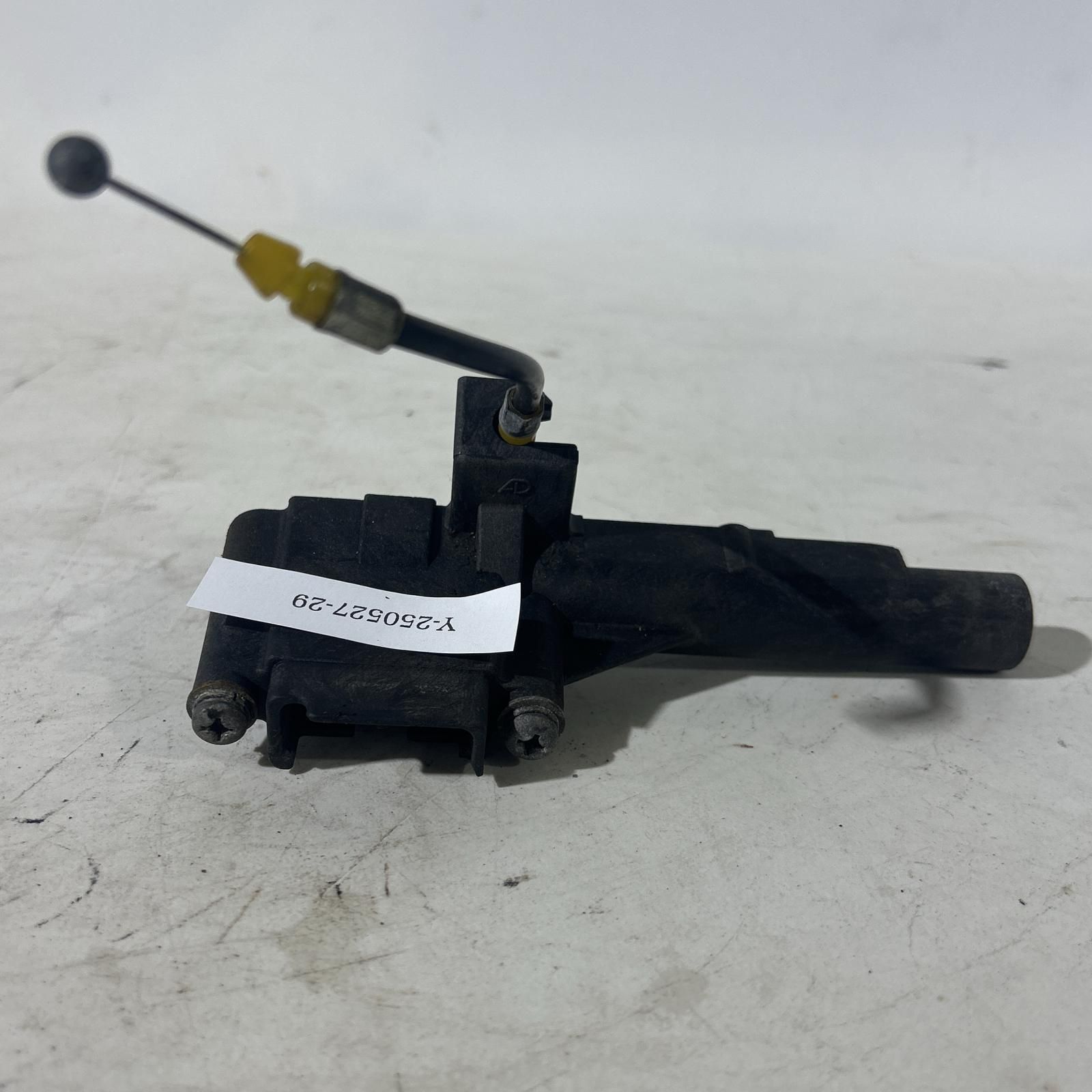 SUZUKI アドレスV100 メインキーボックス スズキ [Y-250527-16] キーセット キーシリンダー アドレスV100 CE11A スズキ キー メイン