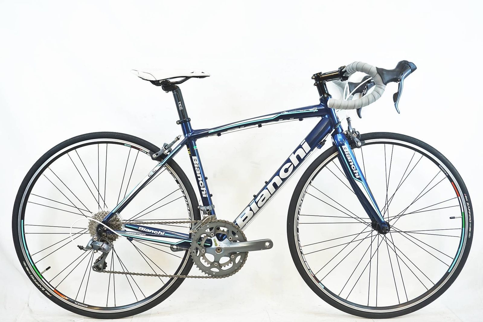 BIANCHI ビアンキ VIA NIRONE7 CLARIS 2015年モデル ロードバイク バイチャリ中目黒店