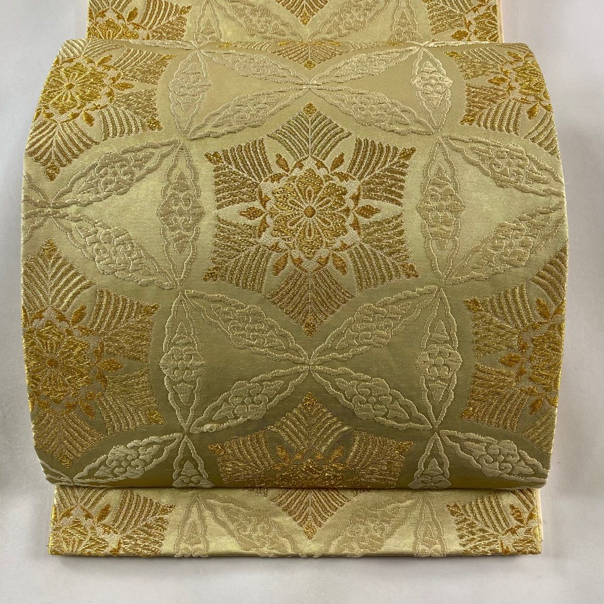 袋帯 秀品 若松 花 金糸 刺繍 金色 六通 正絹