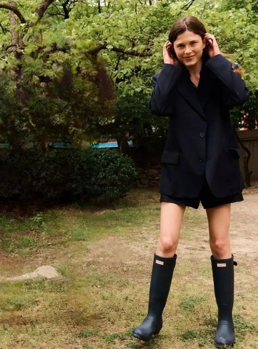 HUNTER ハンター ブラック ロングブーツ レインブーツ バックル付き 39 HUNTER ブラック 長靴 バックル付き HUNTER ブラック ロングブーツ