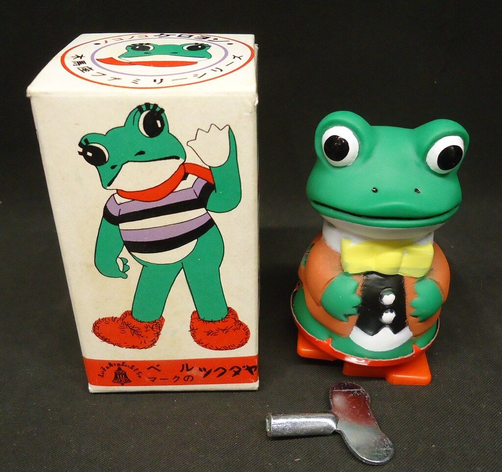 ツクダヤ 木馬座ファミリーシリーズ ノコノコケロヨン タキシード 70mm
