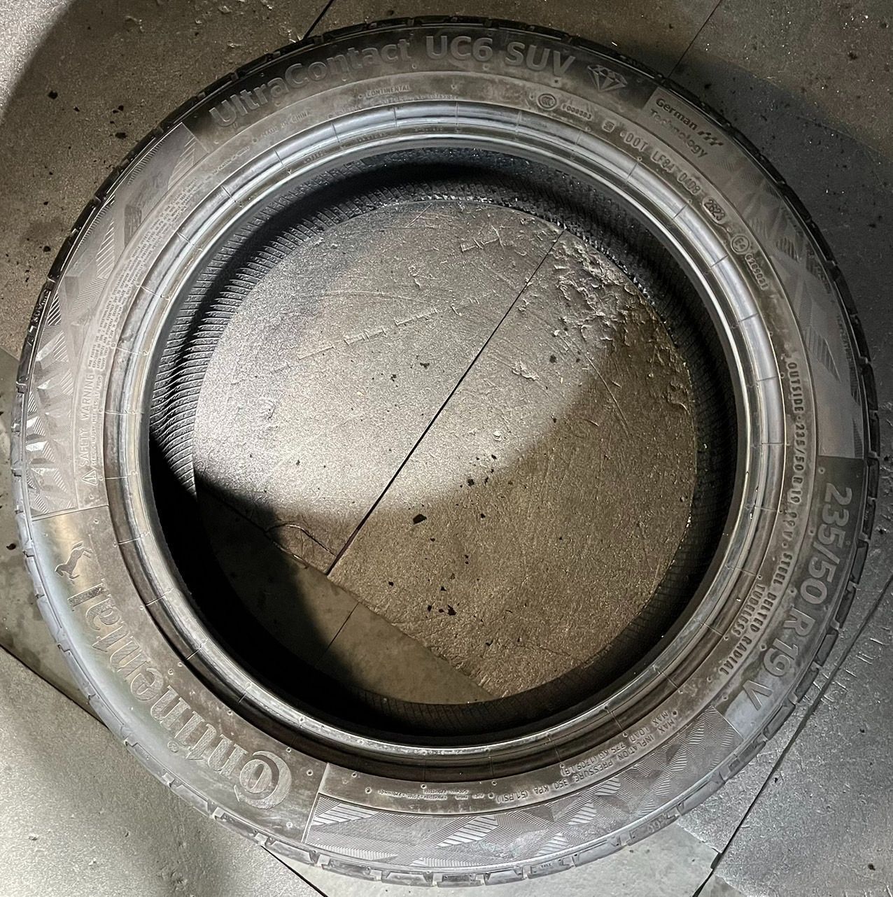 製 約9分山 コンチネンタル Continental UltraContact UC6 SUV 235 50R19 1本 h_258 TRITUETUBI_COM