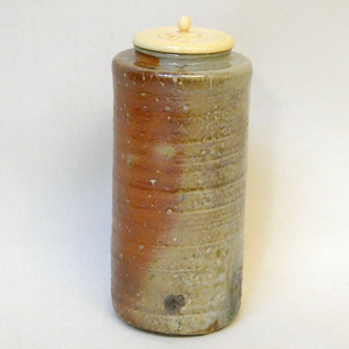 逢絢亭】茶道具 茶入 信楽焼 仕覆2点付 古来窯 上田直方 共箱入り