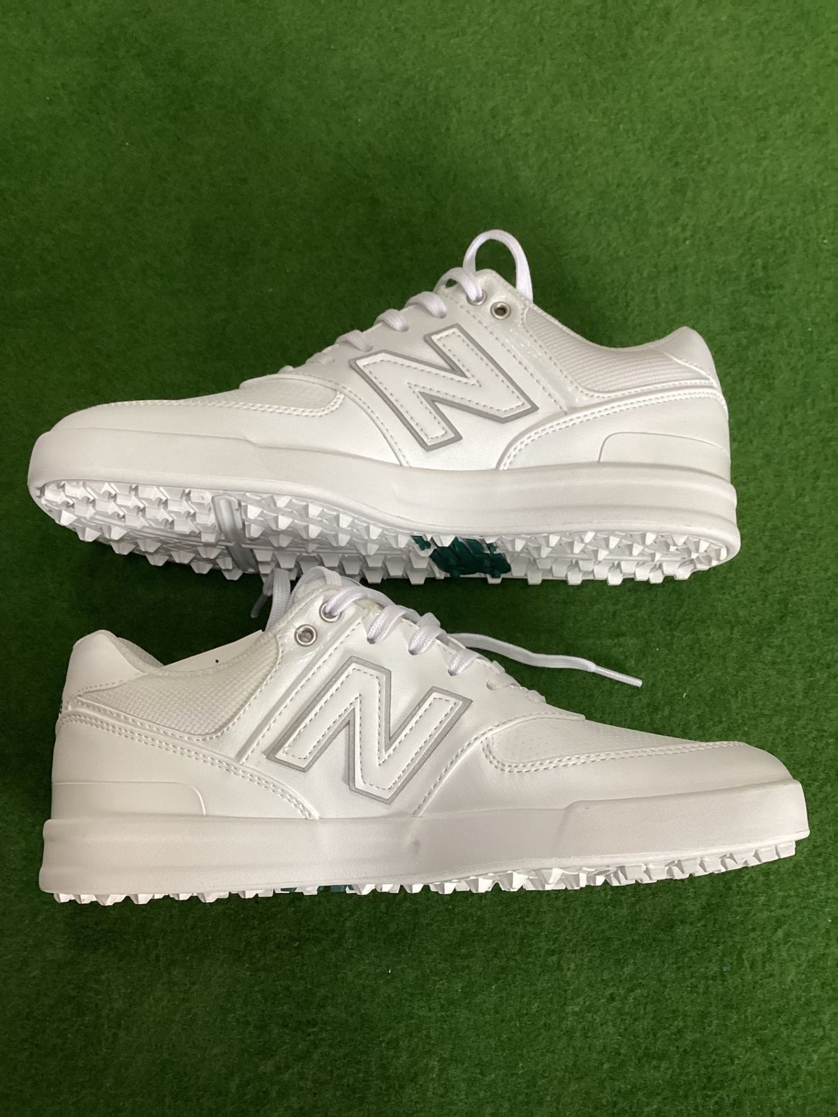 ニューバランス] ゴルフシューズ UGC574 紐 ひも スパイクレス コート