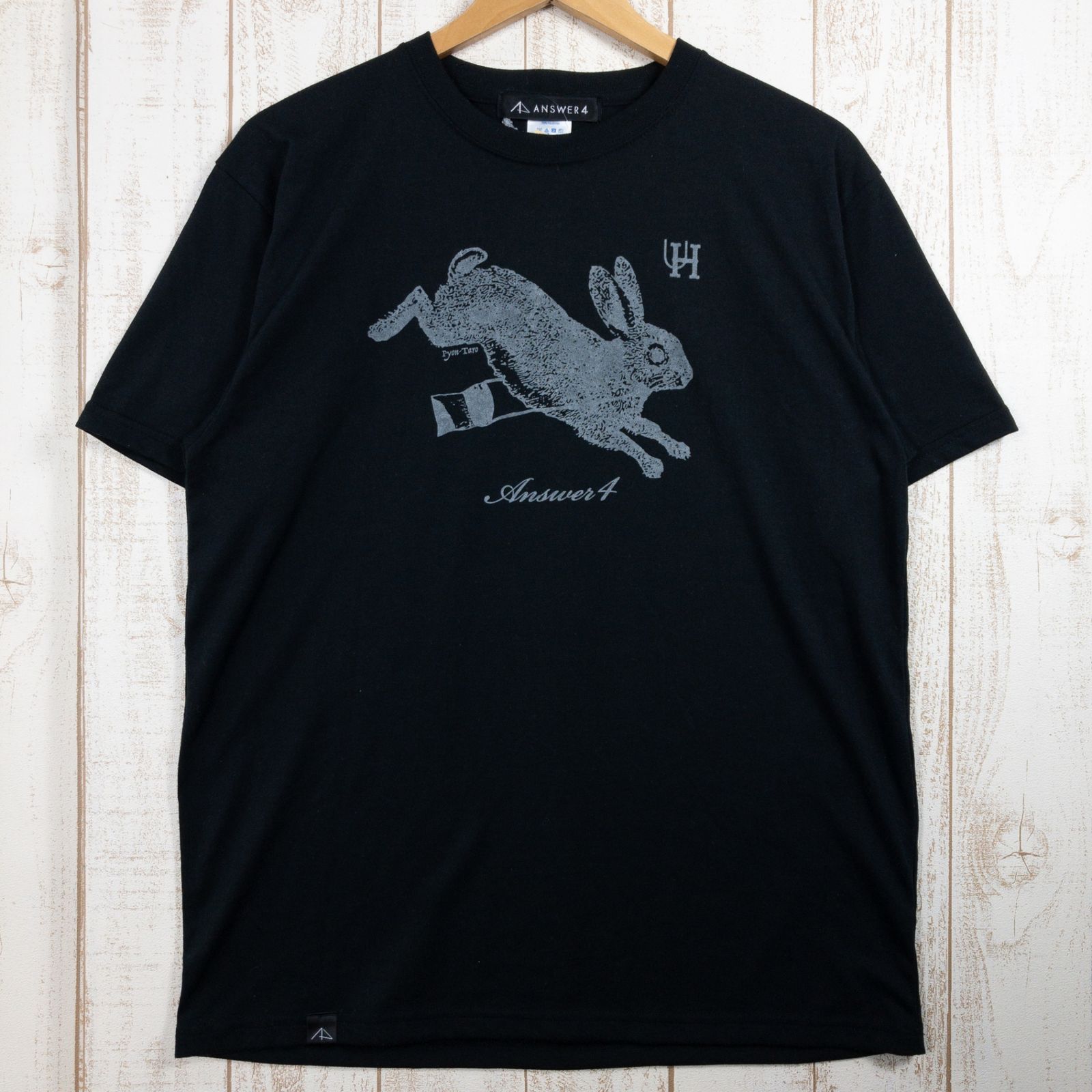Men s L ブラック系 Answer4 アンサーフォー うさぎ ティー シャツ ポリエステル Asian Men s Ultra Heavy コラボ 化繊 ショートスリーブTシャツ クルーネック インナー シャツ トップス