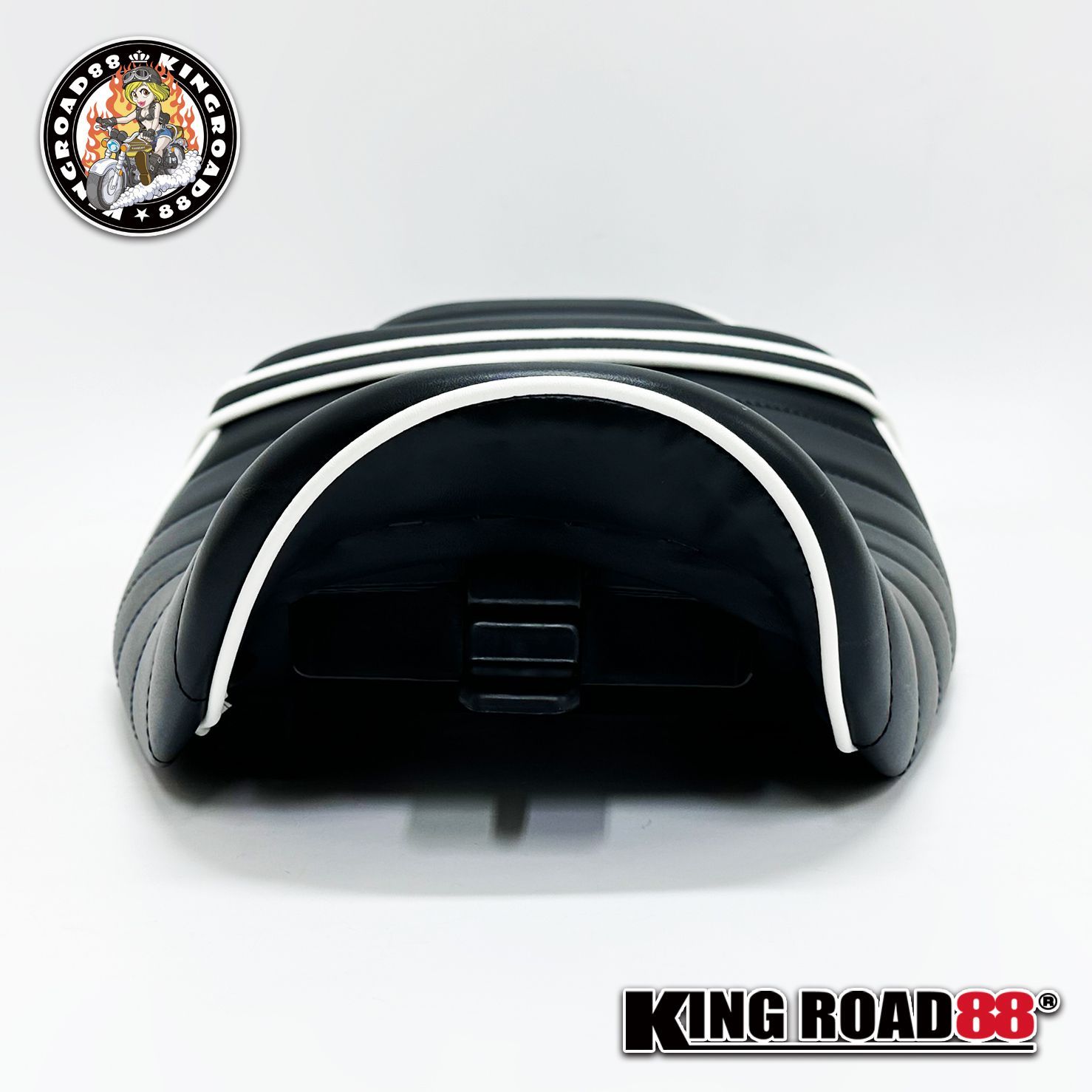 ゼファー400 タックロールシート 前期 中期 ゼファー400 Ⅰ型・Ⅱ型 前期 KingRoad88 タックロールシート あんこ