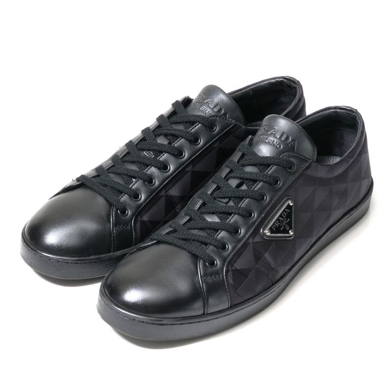 22AW ファッション プラダ PRADA スニーカー 三角ロゴプレート