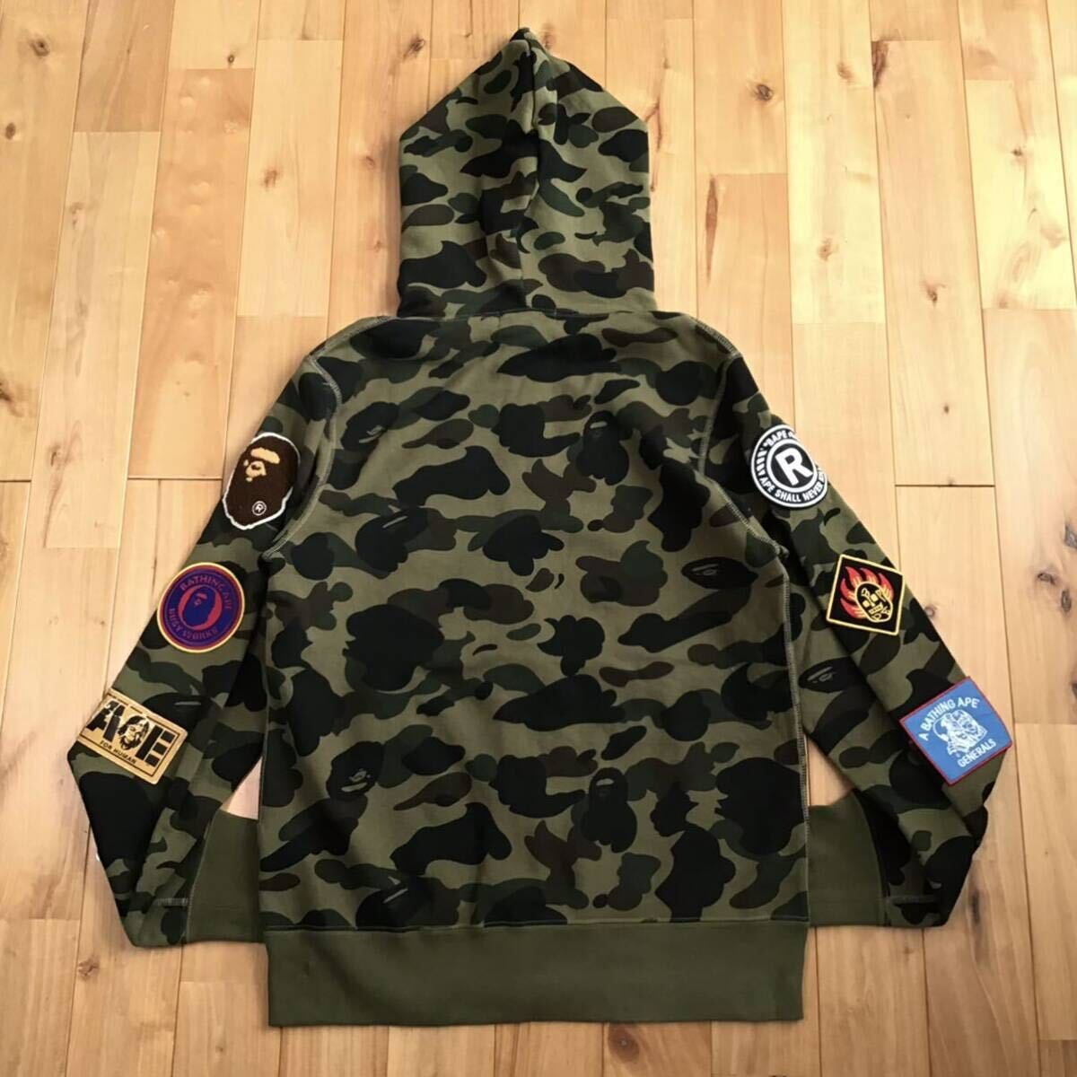 1st camo green patched シャーク パーカー Mサイズ shark full zip hoodie a bathing ape  BAPE エイプ ベイプ アベイシングエイプ - メルカリ