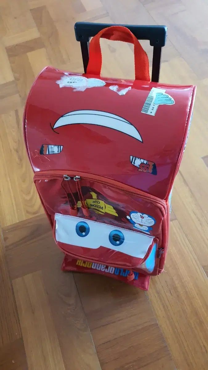 CARS ライトニング・マックイーン キャリーケース／スーツケース 車