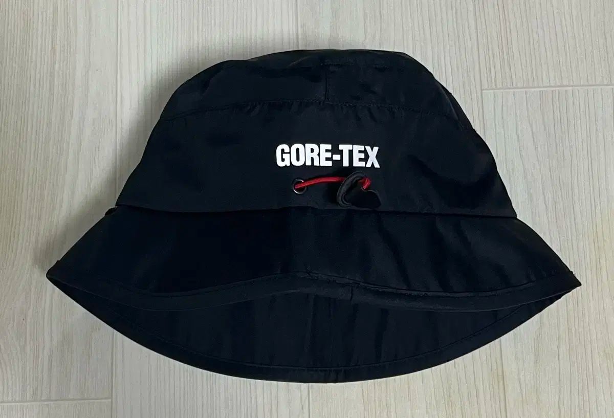 PALACE パレス 24ss GORE-TEX ゴアテックス 3L バケットハット