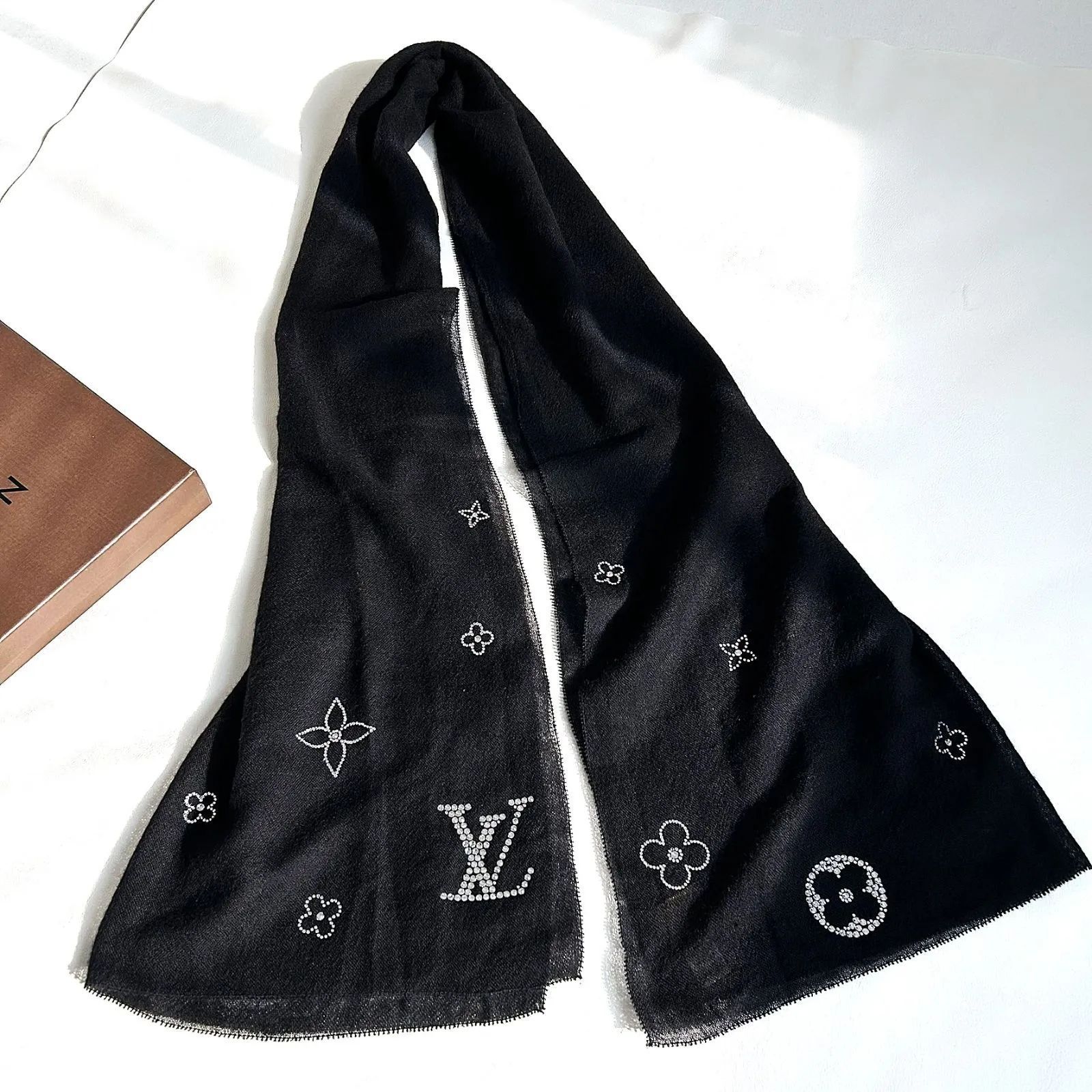 LOUIS VUITTON ルイヴィトン エトール モンテカルロ カシミヤ100 
