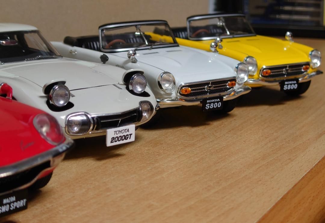 1/18 ホンダS800 イエロー コンバーチブル ダイキャスト製ミニカー ホンダ S800 コンバーチブル イエロー (ミニカー) - ホビー