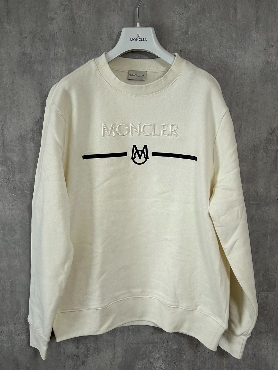 ☆新品未使用タグ付き・本物保証☆MONCLER LOGO SWEATSHIRT　ロゴ刺繍 スウェット 各サイズ S～XXL アイボリー色