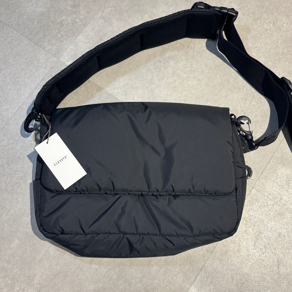 ✨極美品✨PORTER スモーキー メッセンジャーバッグ A4収納可 ポーター スモーキー メッセンジャーバッグ A4収納 フラップ