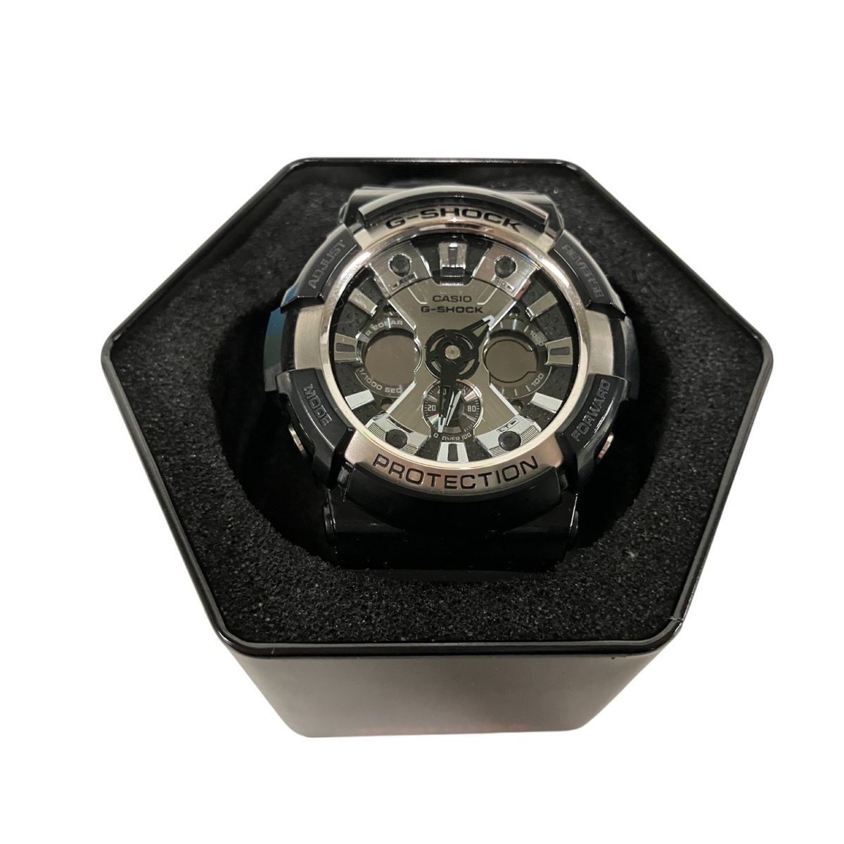 CASIO カシオ G-SHOCK GA-200BW き 腕時計 ジャンク B9919550