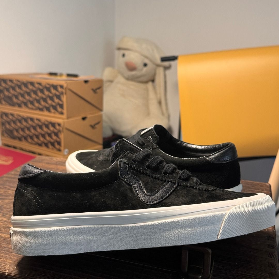 今日 VANS Epoch 全黒スニーカー 送料無料 在庫 の な価格です