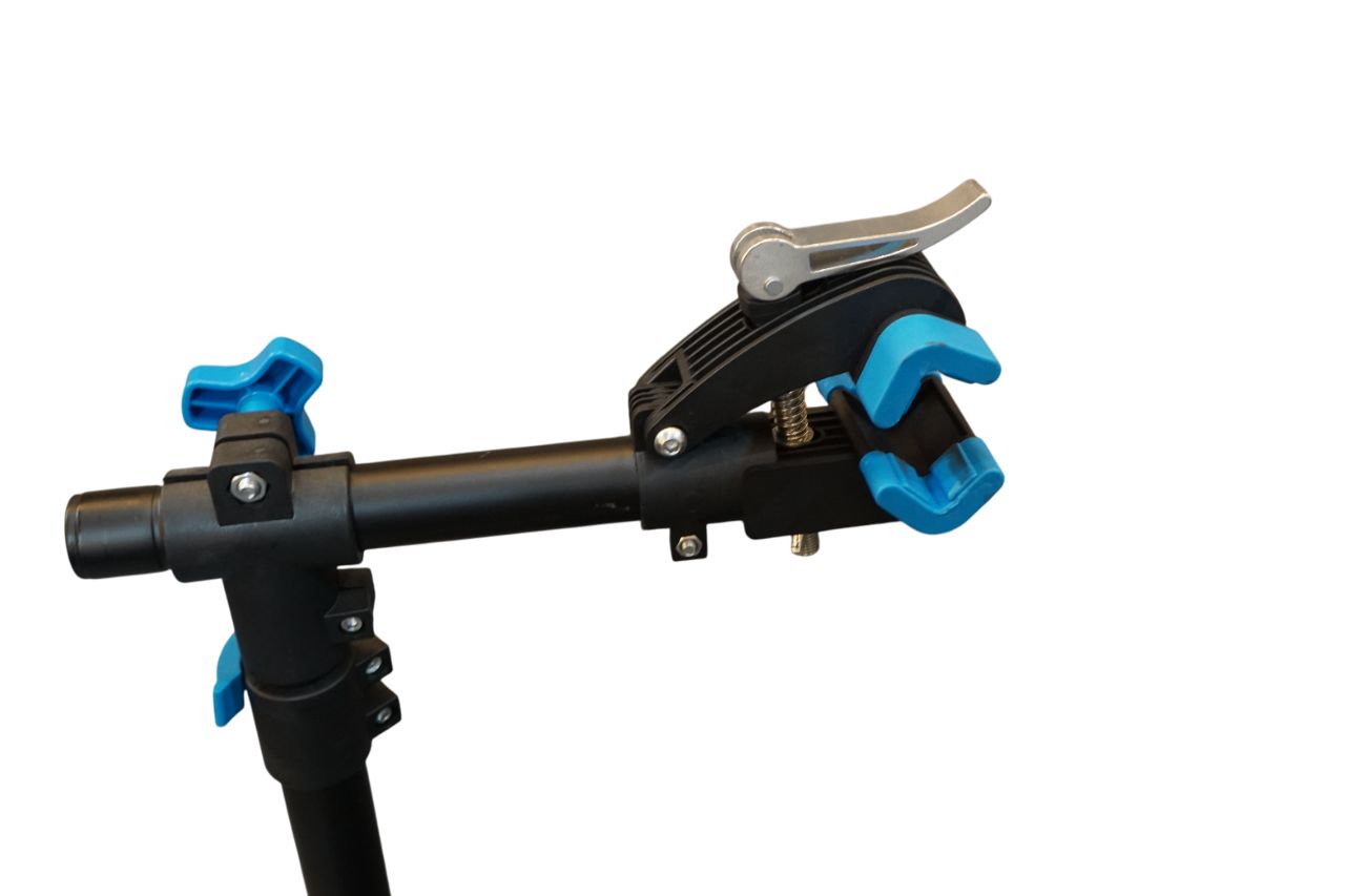 限定アイテム入荷。 X-TOOLS エックスツールズ メンテナンススタンド | バイチャリ浦和ベース