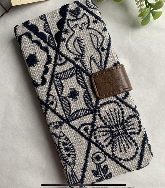 【オーダー】ミナペルホネン　symphony　light gray＊iPhone、Galaxy、Xperia、AQUOS、Android、Pixel等スマホケース手帳型