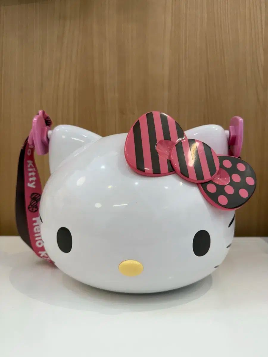 ハローキティ ポップコーンバケット　USS限定 ユニバーサルシンガポール USS キティ ポップコーンバケット