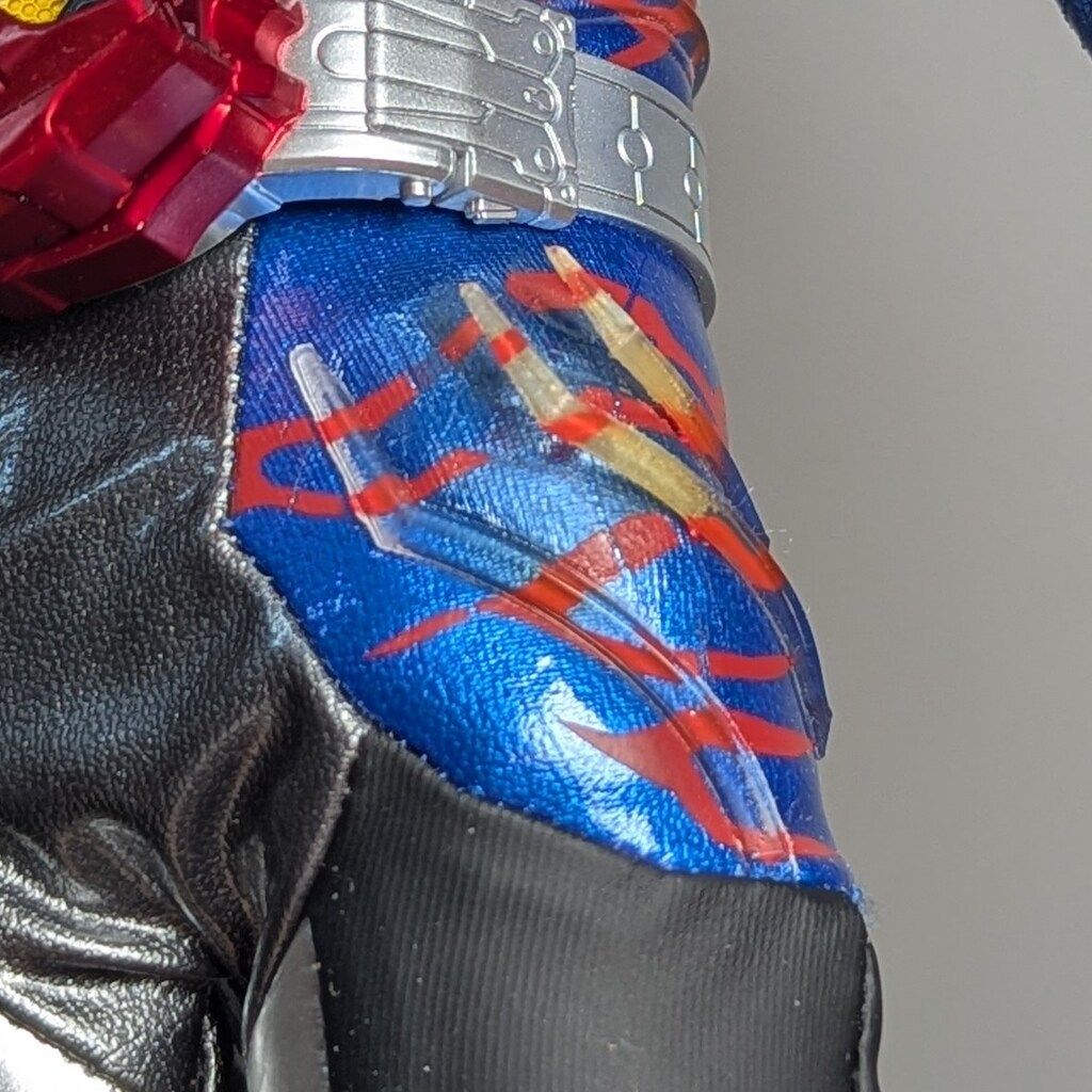 メディコム・トイ RAH GENESIS 仮面ライダーアマゾンズ 仮面ライダー