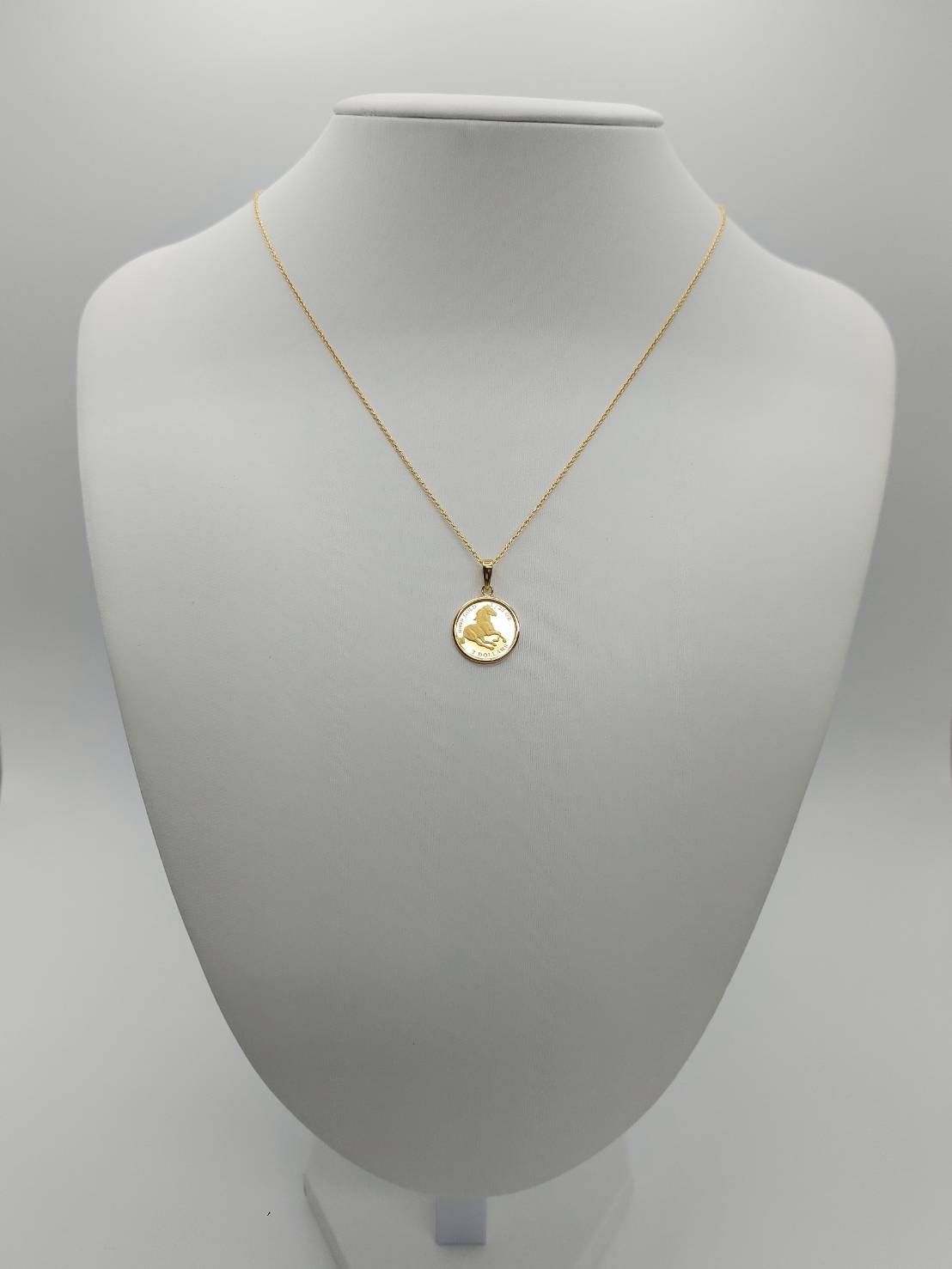 新品・未使用品】純金/18金 1/25ozツバルホース エリザベス コイン