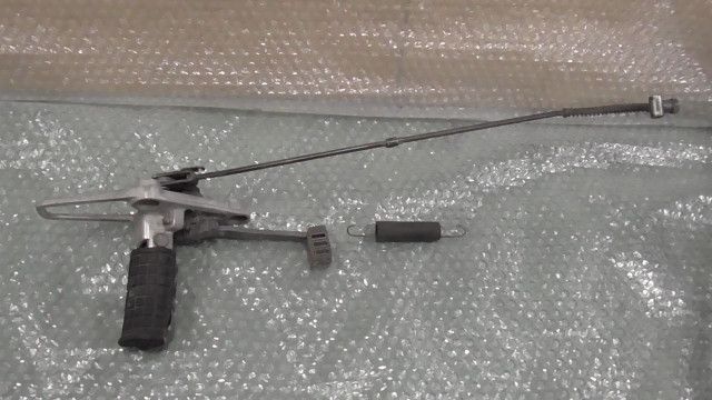 VT250FG　MC15-1000xxx　の　ステップ右　ブレーキペダル:#1721265471