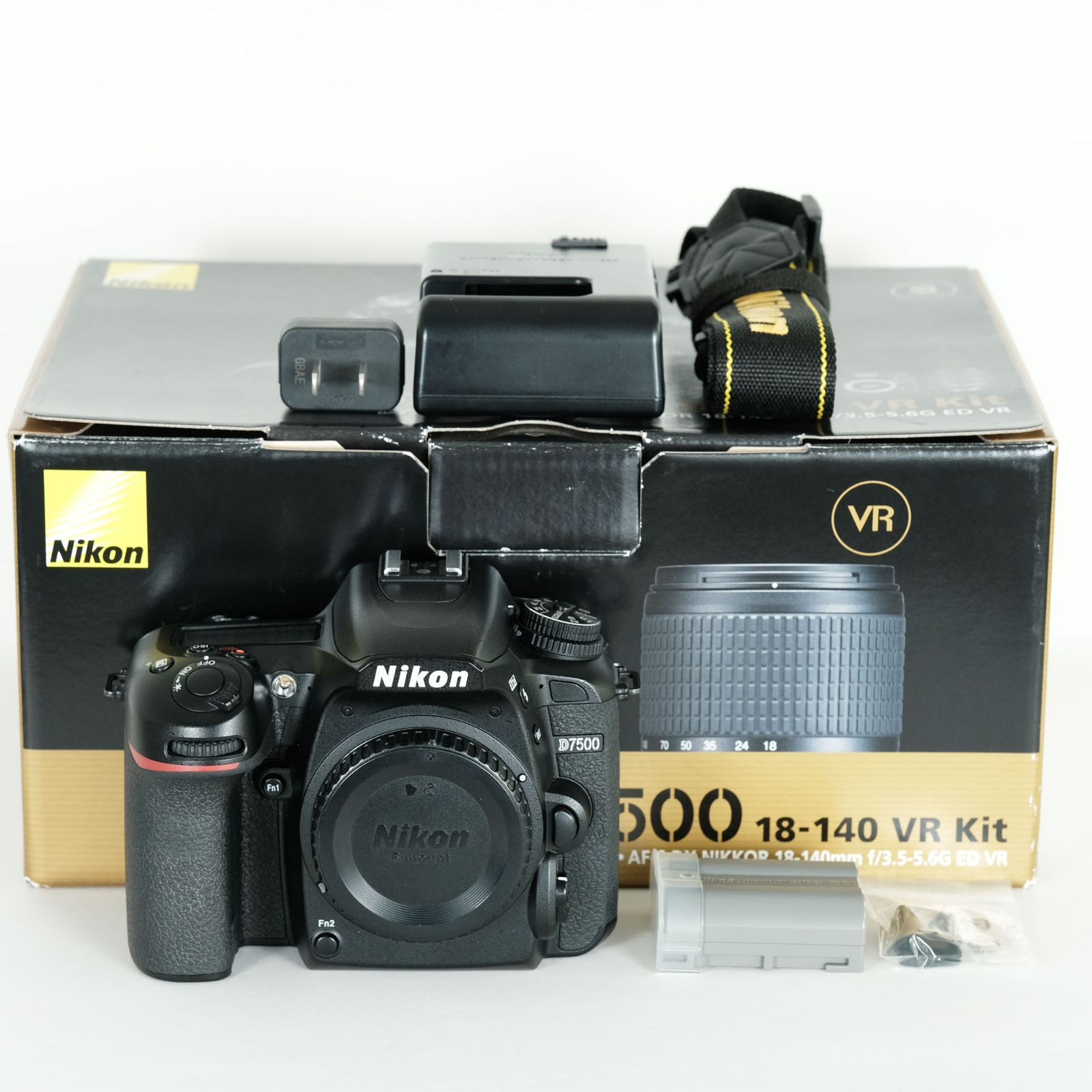 良品｜シャッター数56,238回] Nikon D7500 [ボディ] / ニコンFマウント