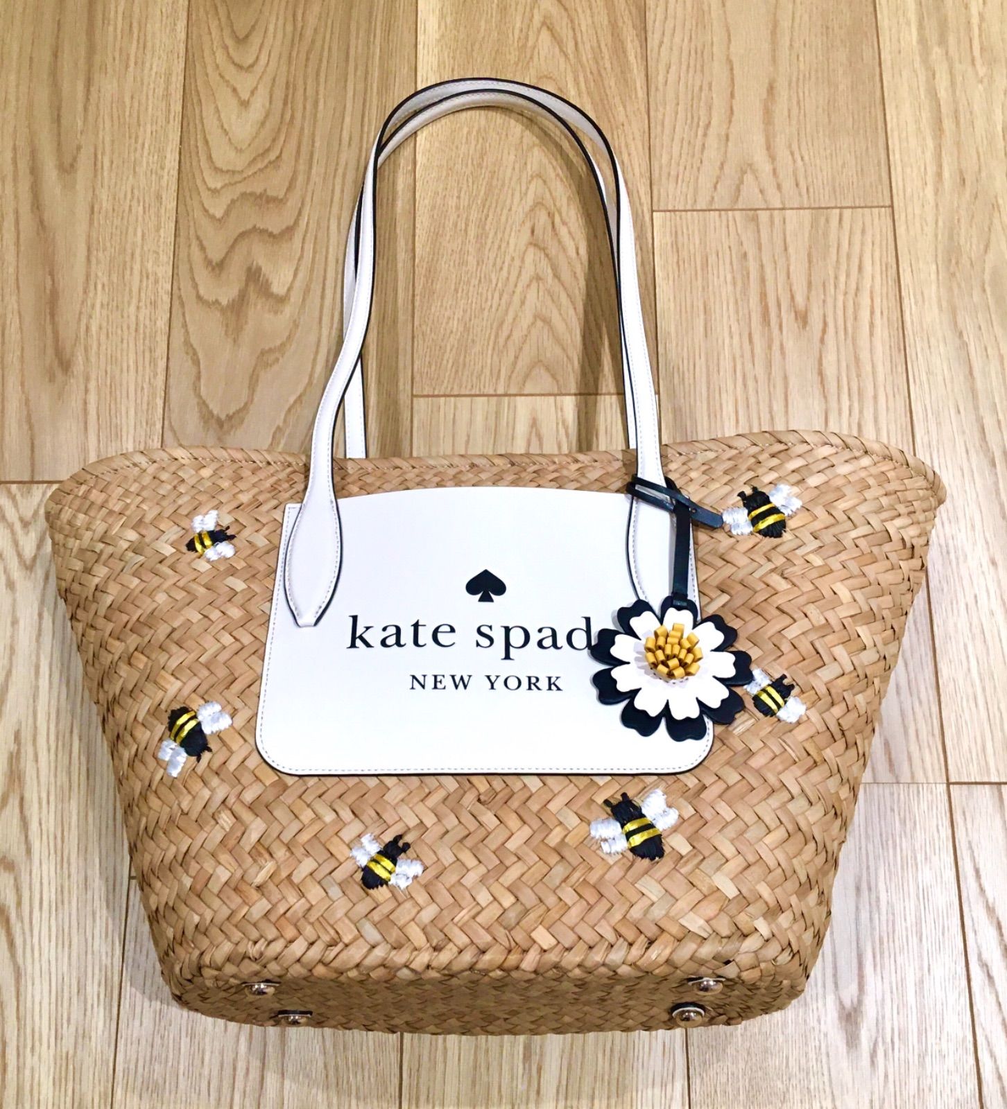 kate spade  ミツバチカゴバック セールkate spade Wicker Bee可愛いミツバチ型かごバッグ (kate