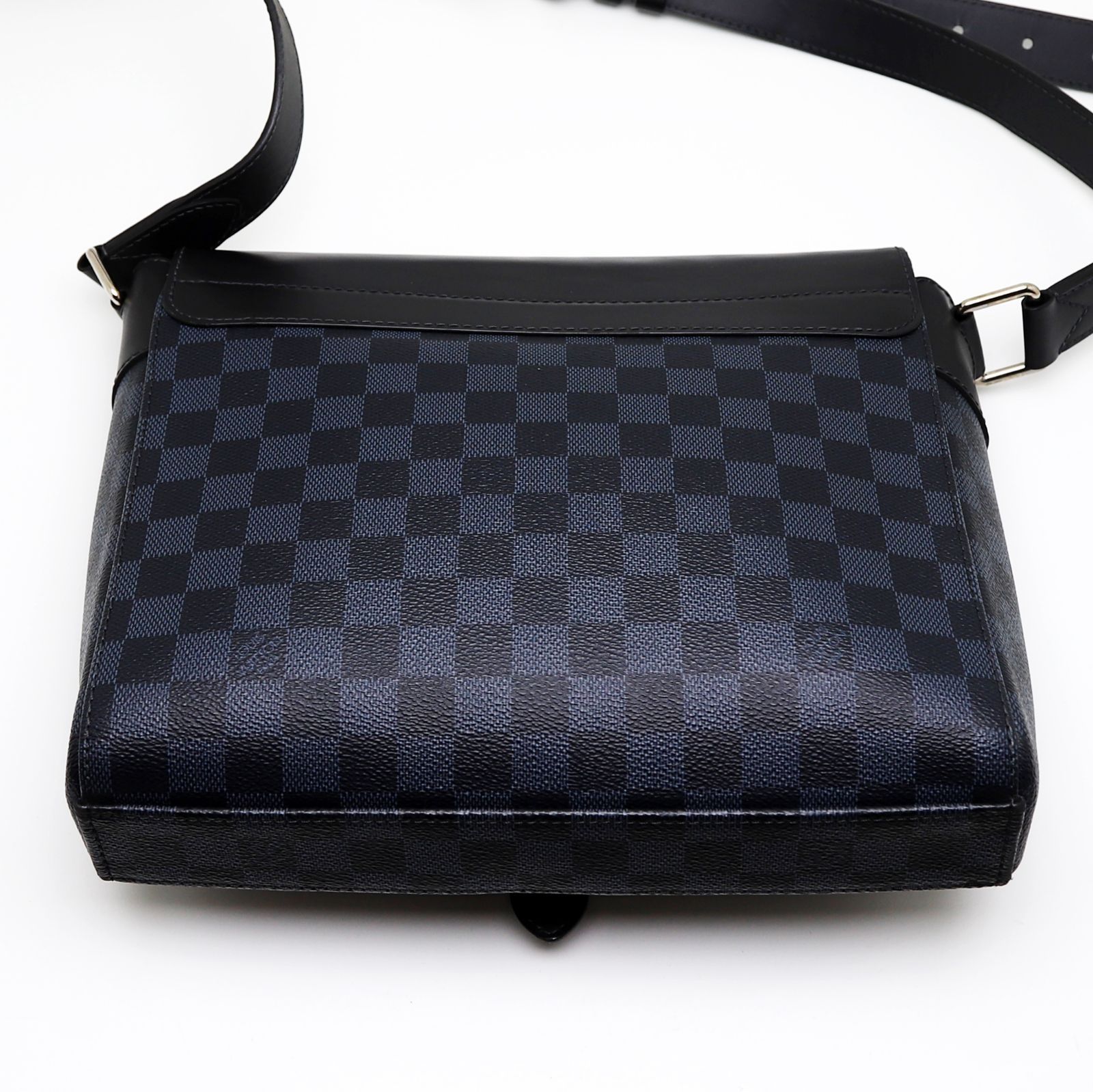 ルイヴィトン ダミエ・コバルト ニューポート・メッセンジャーPM