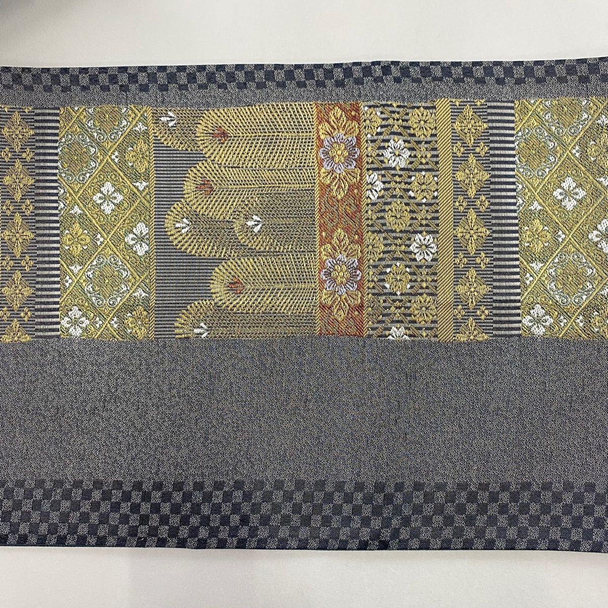 袋帯　市松　花菱　菱　グレー　お洒落　着物　121a d 袋帯 市松 花菱 菱 グレー お洒落 着物 121a d - メルカリ