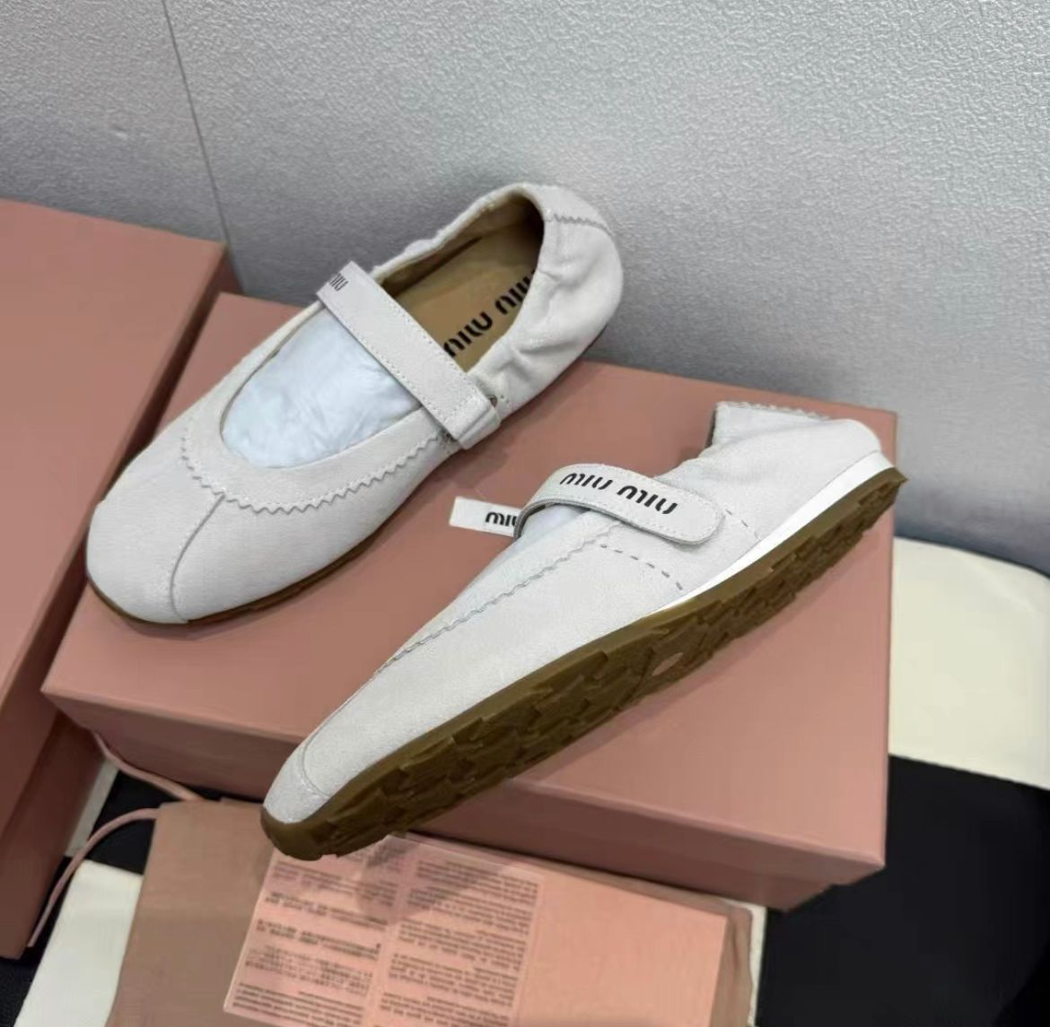 レディース 早春コレクション