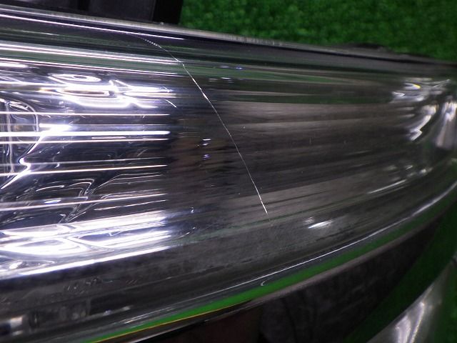 セレナ 後期 左ヘッドライト LED C26/FNC26 100-23683 Y 日産 250924A10