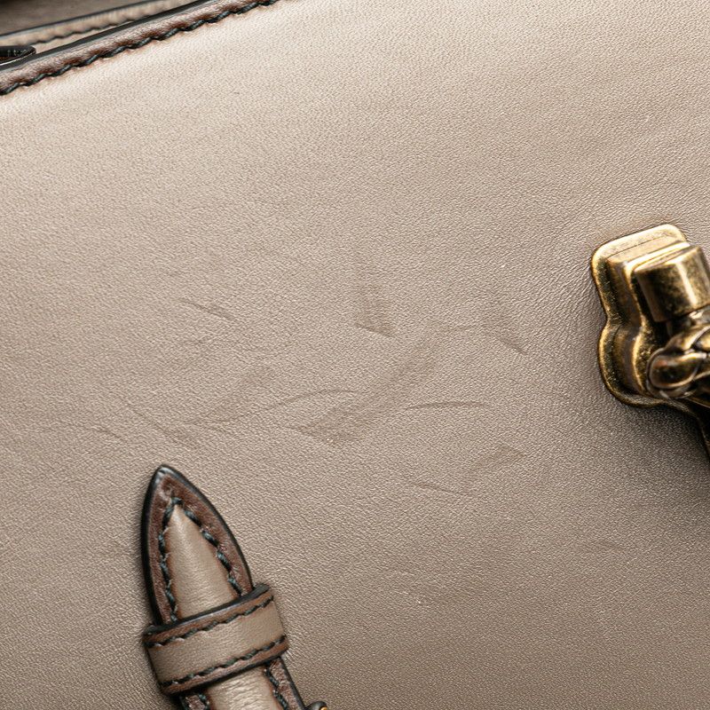 ボッテガヴェネタ イントレチャート ターンロック チェーン  