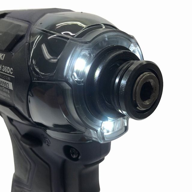 コードレスインパクトドライバー