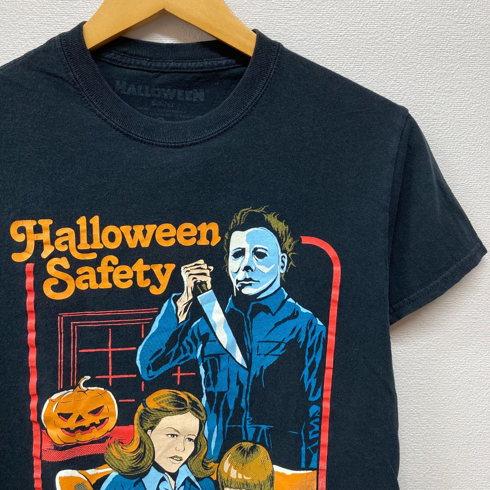 古着 Ｍ HALLOWEEN ハロウィンシリーズ ホラー映画 洋画 ムービー 公式 オフィシャル Tシャツ クルーネック 黒 - メルカリ